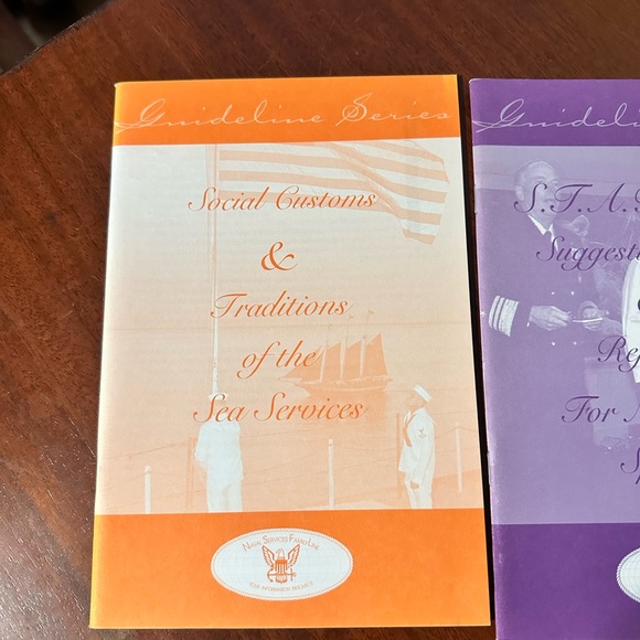 Lot of 5 Navy Naval Services Recruitment Booklets Guidelines 2006 2007 2008 - Picture 6 of 12